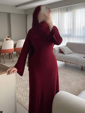 Türbanlı Azra